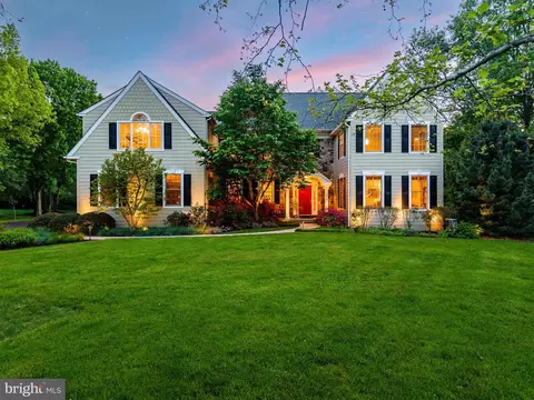 999 N Penn Oak Rd, Ambler, PA 19002