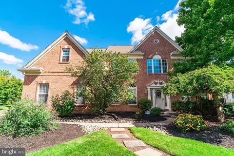128 Wentworth Dr, Lansdale, PA 19446