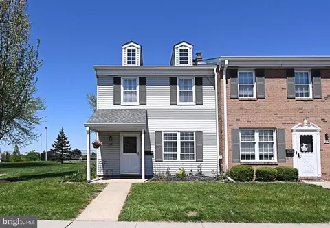 308 Christopher Ct, Lansdale, PA 19446