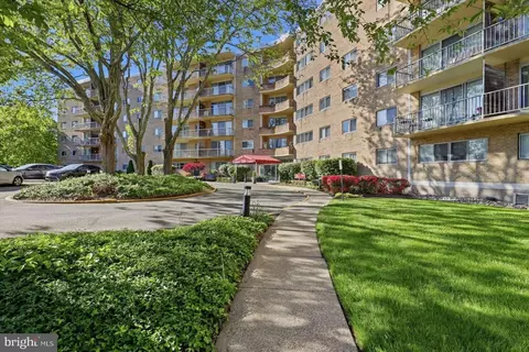 309 Florence Ave #329-N, Jenkintown, PA 19046