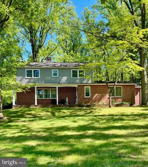 2222 Oak Ter, Lansdale, PA 19446