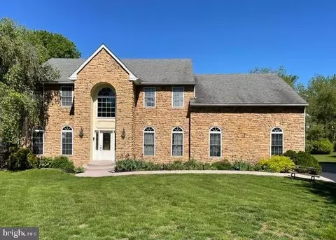 114 Memory Ln, Telford, PA 18969