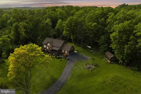 449 Houseman Rd, Perkiomenville, PA 18074