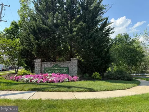 1129 Byron Ct Apt, Lansdale, PA 19446