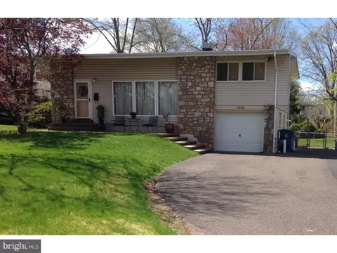 1036 Nash Ave, Lansdale, PA 19446