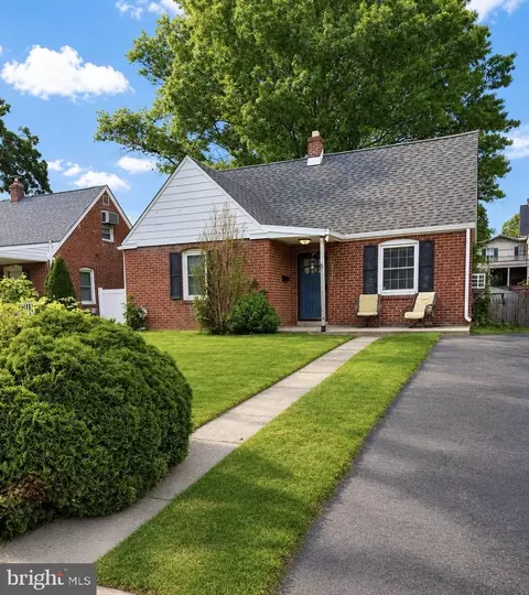 6 James Rd, Hatboro, PA 19040