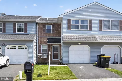 222 Orchard Dr, North Wales, PA 19454