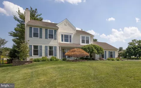 2284 Locust Dr, Lansdale, PA 19446