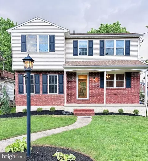324 W Montgomery Ave, North Wales, PA 19454