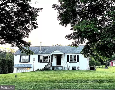 429 S Park Ave, Norristown, PA 19403