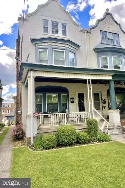 371 N Charlotte St, Pottstown, PA 19464