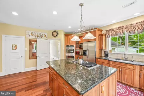 Kitchen - 378 S Warner Rd, Wayne, PA 19087 photo 2 of 5