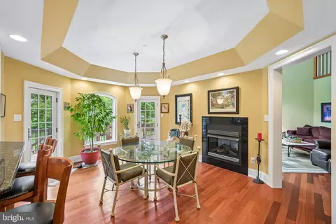 Dining - 378 S Warner Rd, Wayne, PA 19087 photo 6 of 9