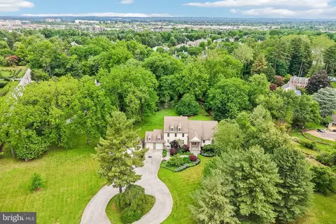 View/Area - 378 S Warner Rd, Wayne, PA 19087 photo 1 of 3