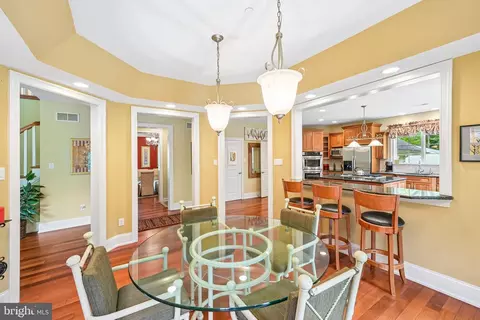 Dining - 378 S Warner Rd, Wayne, PA 19087 photo 8 of 9
