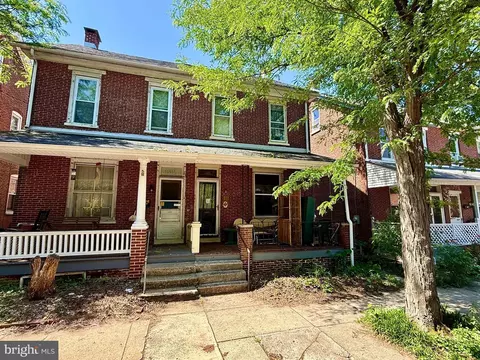 38 W 5th St, Pottstown, PA 19464