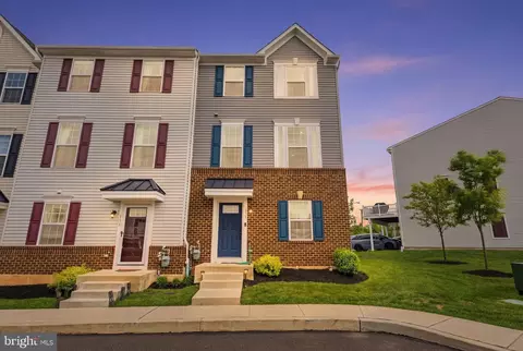 115 Dragon Dr, Lansdale, PA 19446