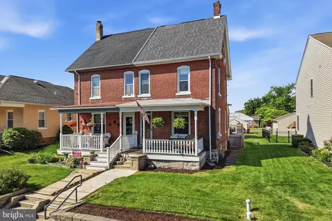 40 Adams Ave, Souderton, PA 18964
