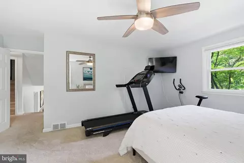 Bedroom - 582 Forest Rd, Wayne, PA 19087 photo 9 of 13