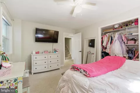 Bedroom - 582 Forest Rd, Wayne, PA 19087 photo 7 of 13