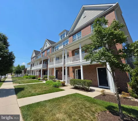 32 N Cannon Ave, Lansdale, PA 19446