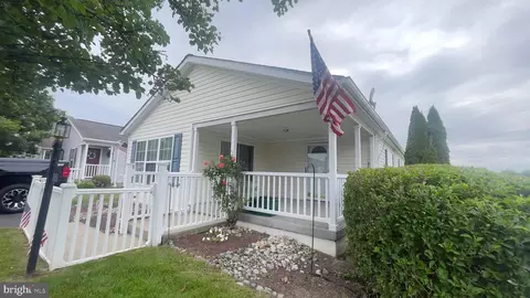 2025 Longwood Pl #2025, North Wales, PA 19454