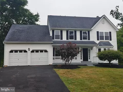 124 Horseshoe Ln, North Wales, PA 19454
