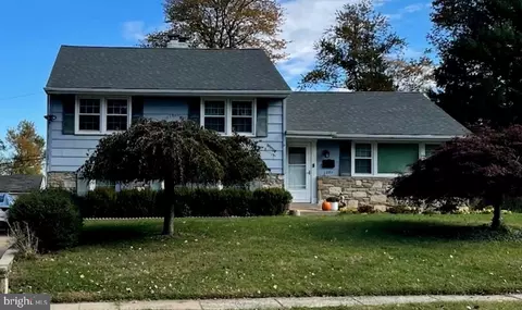 1207 Greenhill Rd, Flourtown, PA 19031