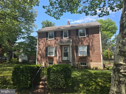51 Cedar St, Pottstown, PA 19464
