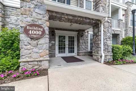 4205 Lilac Ct, Lansdale, PA 19446