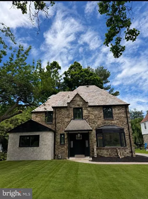 913 Stratford Ave, Elkins Park, PA 19027