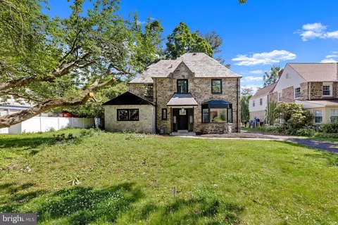 913 Stratford Ave, Elkins Park, PA 19027