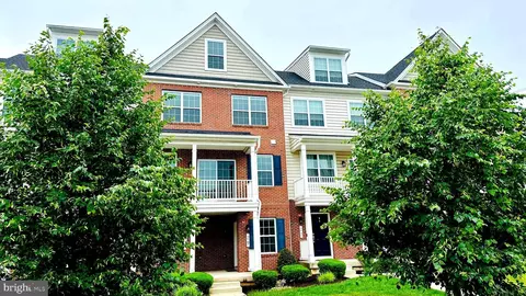 29 N Mitchell Ave, Lansdale, PA 19446