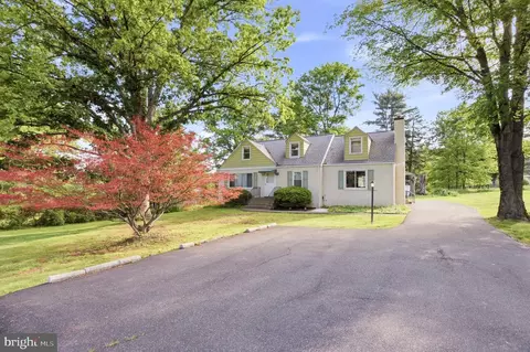 905 Allentown Rd, Lansdale, PA 19446