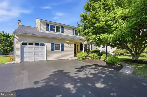 1013 Bunting Rd, Norristown, PA 19403