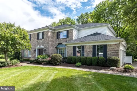 34 Austin Cir, Gwynedd, PA 19002