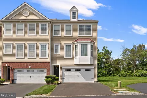 45 Rosy Ridge Ct, Telford, PA 18969