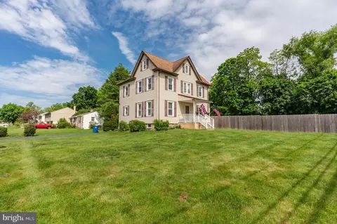 411 N Spring Garden St, Ambler, PA 19002