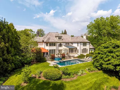 737 Eagle Farm Rd, Villanova, PA 19085