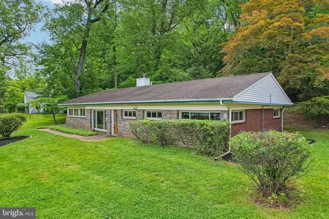 Exterior - 919 Croton Rd, Wayne, PA 19087 photo 12 of 13