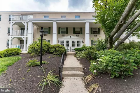 250 Ridge Pike #CONDO 60, Lafayette Hill, PA 19444