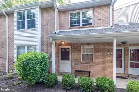 1003 Valley Glen Rd #236, Elkins Park, PA 19027
