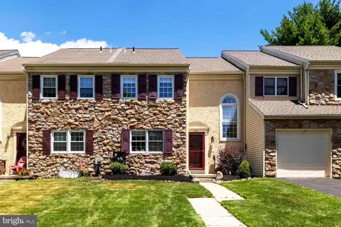 1711 Smedley Ct, Ambler, PA 19002