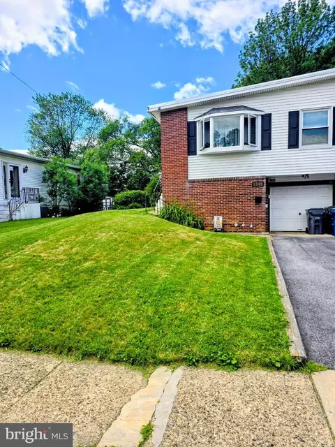 1548 N Birchwood Ave Apt, Abington, PA 19001