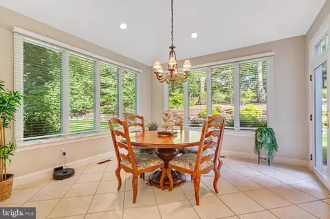 Dining - 640 Narcisi Ln, Wayne, PA 19087 photo 3 of 3