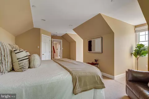 Bedroom - 640 Narcisi Ln, Wayne, PA 19087 photo 6 of 10