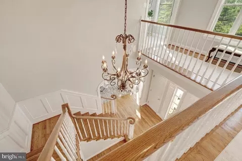 Entry Way - 640 Narcisi Ln, Wayne, PA 19087 photo 6 of 7