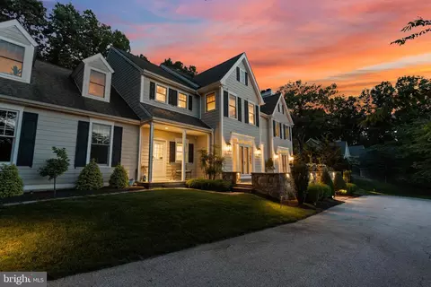 Exterior - 640 Narcisi Ln, Wayne, PA 19087 photo 19 of 20