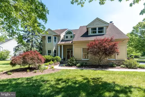 100 Grouse Ct, North Wales, PA 19454