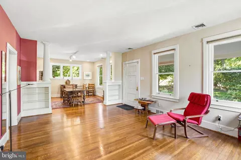 Living - 1054 Croton Rd, Wayne, PA 19087 photo 2 of 2